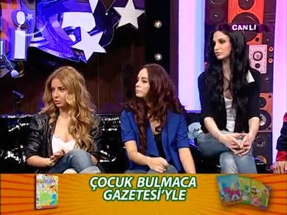 Grup Hepsi (Berrinle Gecenin Rengi) - Bölüm 4