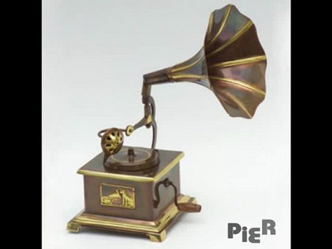 Müzeyyen SENAR - Ham Meyvayı Kopardılar Dalından!!! (M.S)