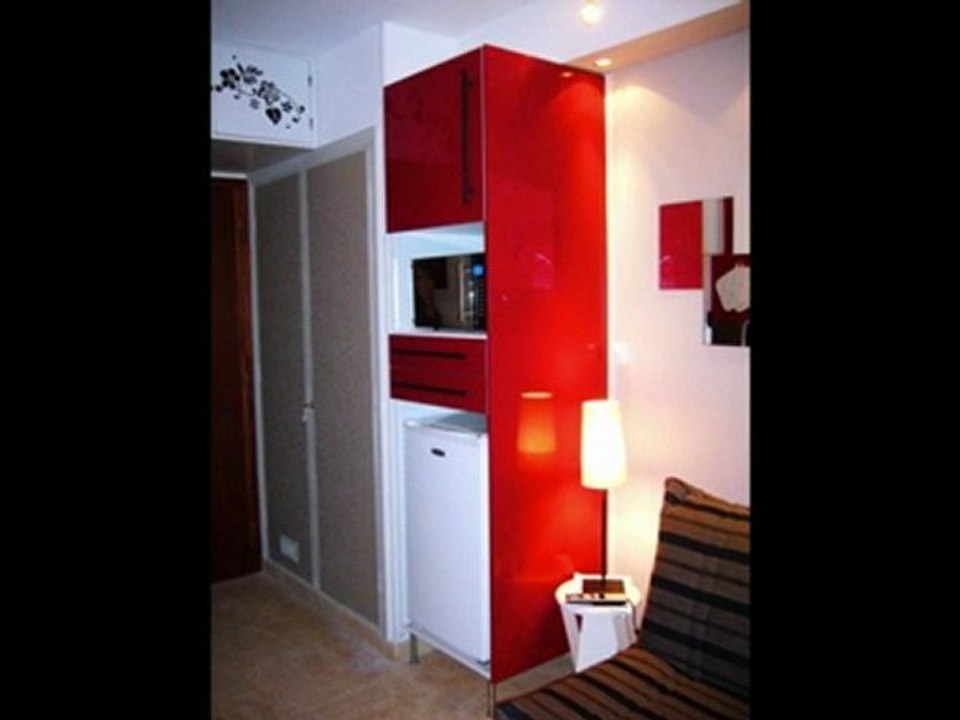 Make up Space d'une "chambre de bonne"  de 17 m2 à Cannes