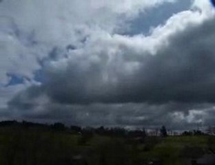 Le ciel en accéléré entre 12h30 et 13h le 5 avril 2010