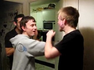 2010.04.02 "Ta mère ! Ta mère !"