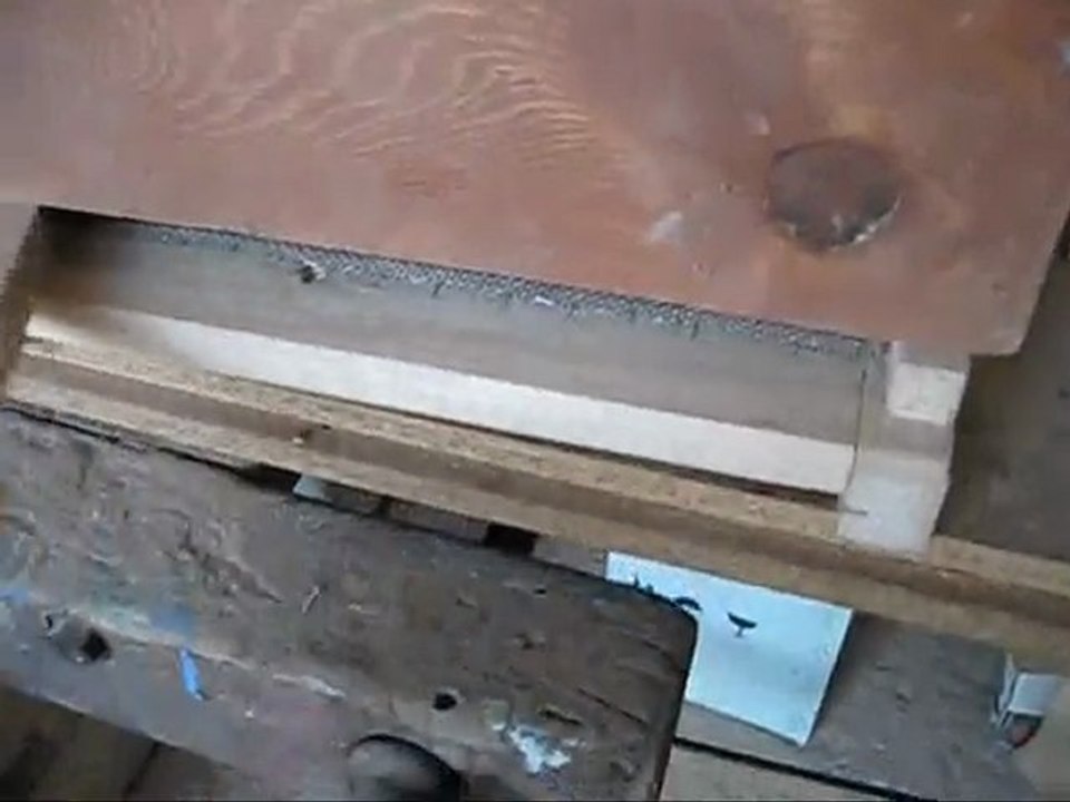 Arıcılık,antivarroa  telli kovan altlıgı