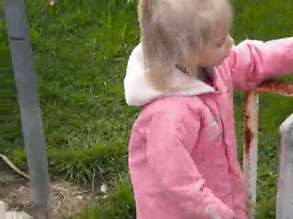 ma femme et mes filles (mdr émilie tu sais pas courir)!!!!!
