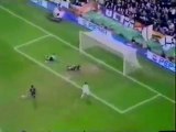 (サッカー) レアルM vs バルセロナ - ラウル～マケレレ～ジダン～フィーゴとつないでスーパーゴール