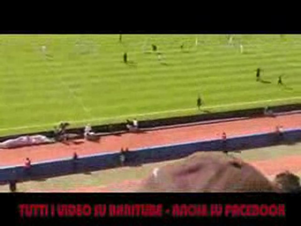 BARI ROMA 0-1 VUCINIC GOL E LA STRANA ESULTANZA DAVANTI ...