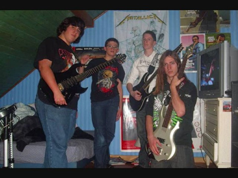 warwick slasher-an old man walking alone