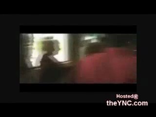 Musulmane hystérico/agressive contre les chrétiens