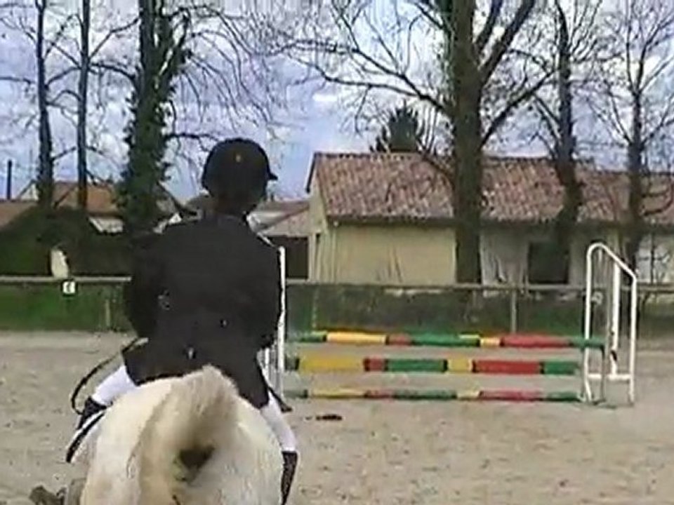Justine et Iséo des Aulnis Club Poney 1 le 04.04.10 à Charpe