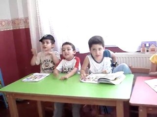 Öğrencilerimiz (Şekeri Çok Severim Şarkısı)