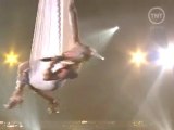 Pink, Glitter in the Air - Grammy's 2010