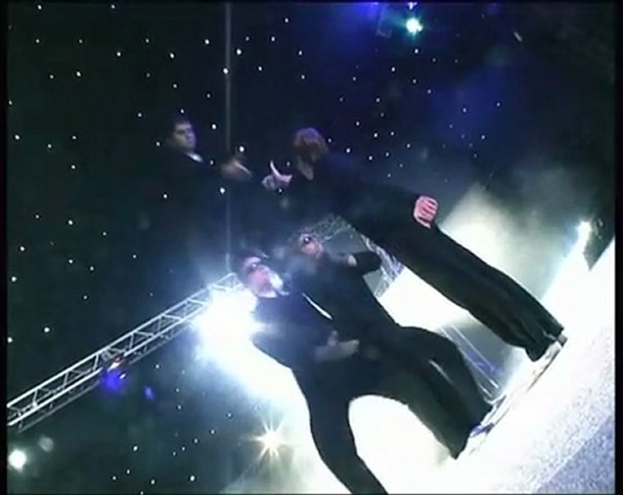 1AA4-100407-MiB-presented by Circus Guide Agency