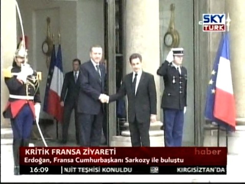 Kritik Fransa Ziyareti