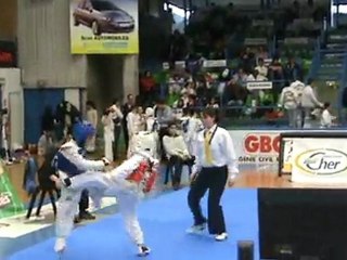 Taekwondo Max Open de Bourges 2010 Finale R3