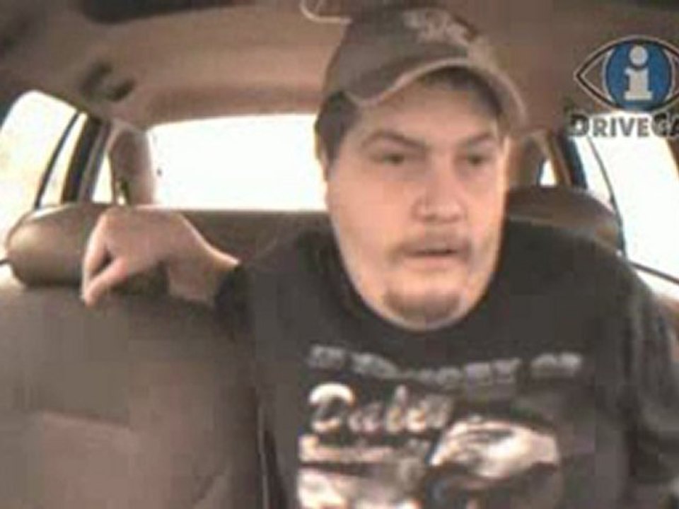 crash de voiture, ,gros mec qui s'endort au volant