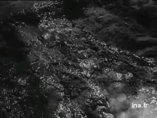 LA PROSPECTION DU PETROLE DANS LE SAHARA