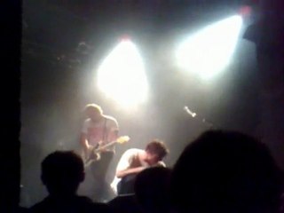 Extraits du concert New Politics au Point Ephemere