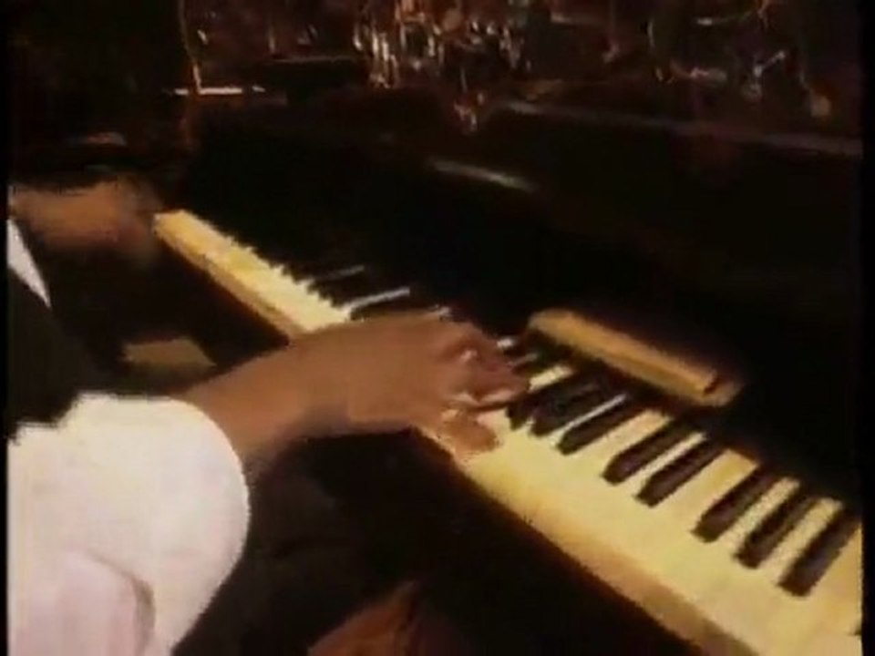 Watch Tina Turner Simply The Best Live 1990