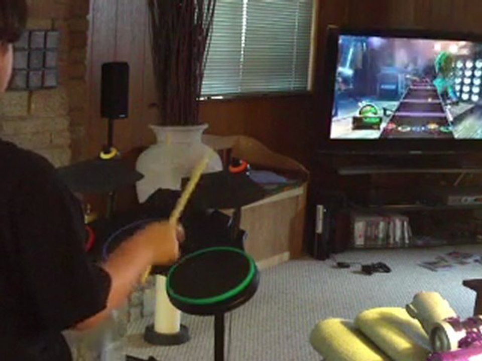 Guitar Hero on Tour Modern Hits theme on Expert