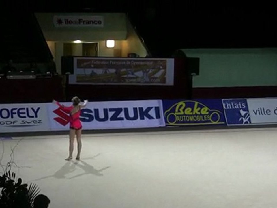 Internationaux Thiais 2010 - Laura JUNG GER - Cerceau