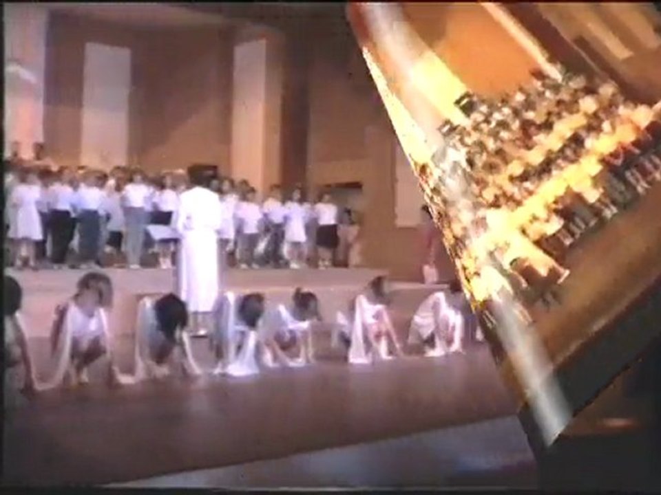 1992 THEÂTRE (2) - Ecole Primaire Jeanne d'Arc - MULHOUSE