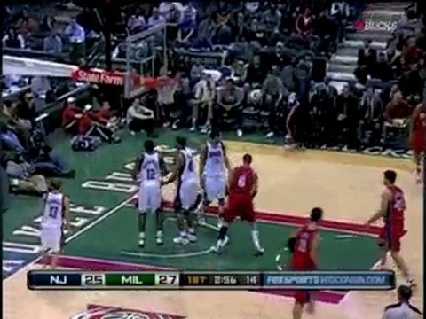 Devin Harris spins into the lane and gets the hoop and the h