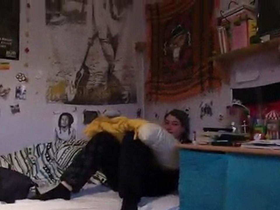 Coup d'violence de Nana contre " dijon vous aimes "