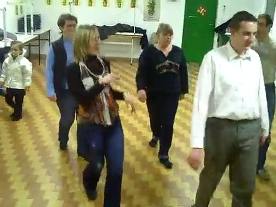 répétition de l'équipe de Gala du Celtic Line Dance