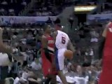 Craig Smith throws the wrap-around pass to DeAndre Jordan fo