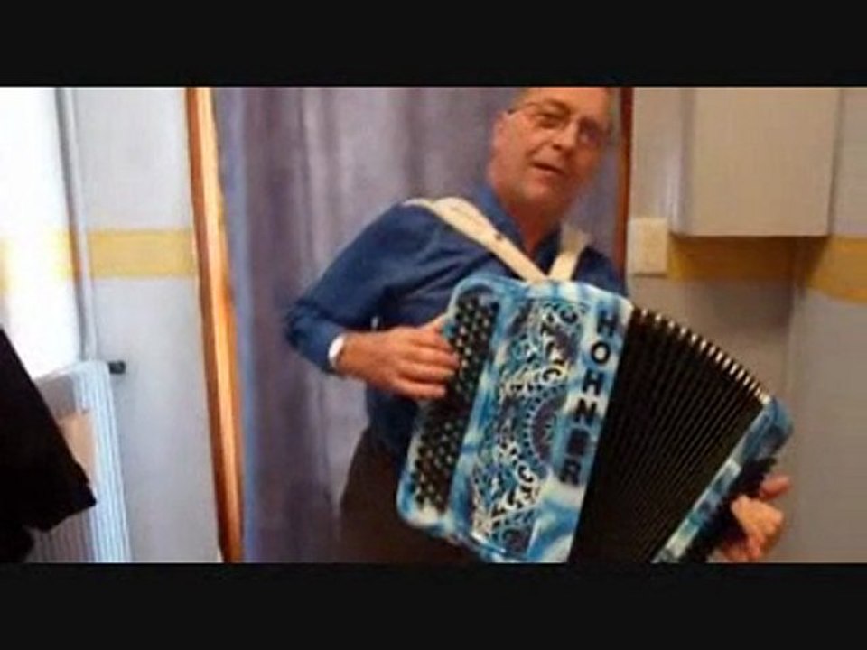 Un petit air d'accordéon avec Raymond Caille