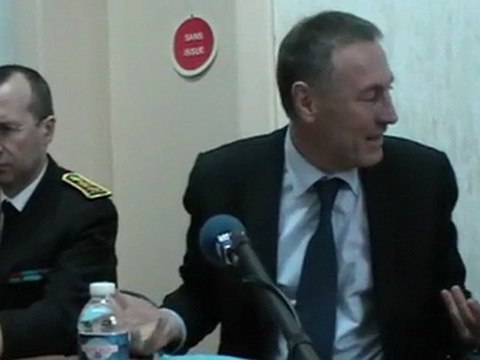 Jean-Marie Bockel en visite au palais de justice de Vesoul