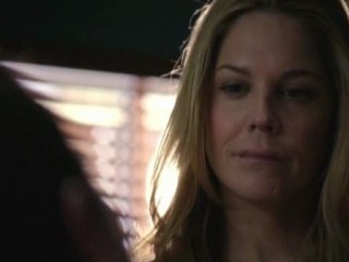 Scene from In Plain Sight – “Coma Chameleon” 4/14 Promo