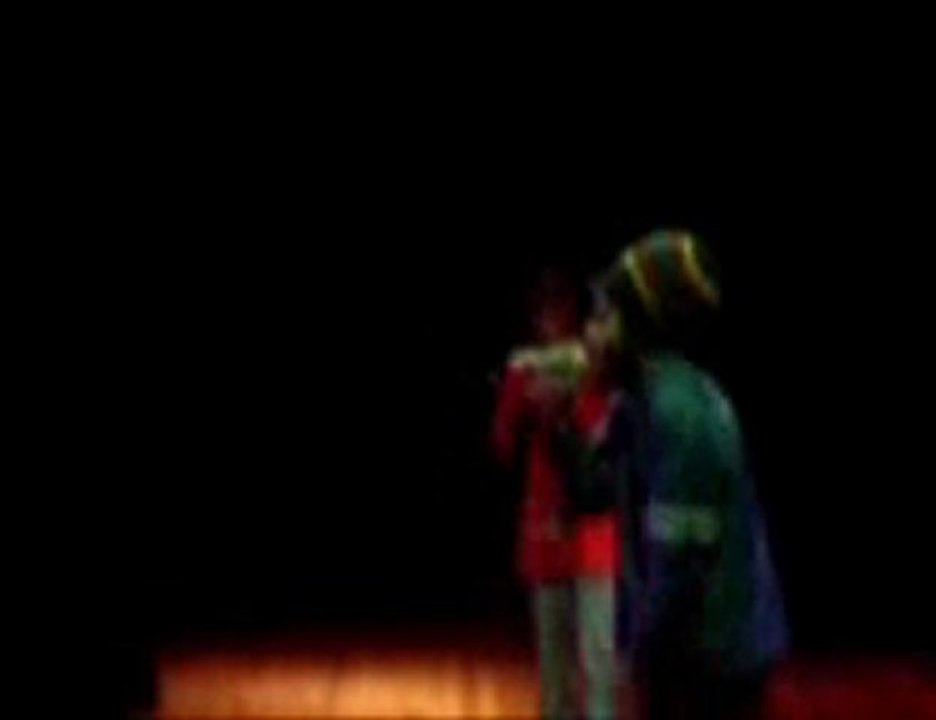 K-naman and Ghetto I - Faya Bundem live at Sao Paulo