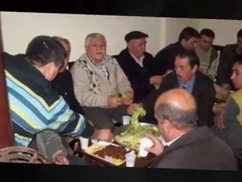Akdağmadeni Gökdere Köyü Bursa derneğinde çiğ köfte TEKİN