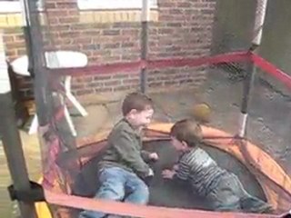 un p'tit peu de trampoline