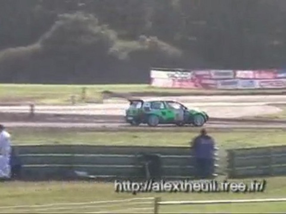 Alexandre Theuil en glisse