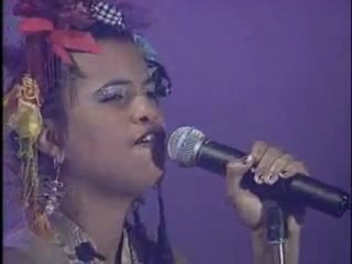 Neneh Cherry ♥ Manchild ♥ Festival Cannes 97