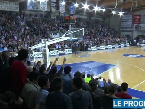 Flash mob géant réussi à la Chorale de Roanne