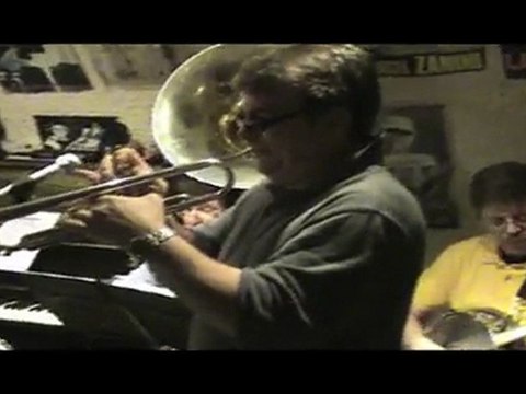 She's crying for me par les Déroutés du Piston