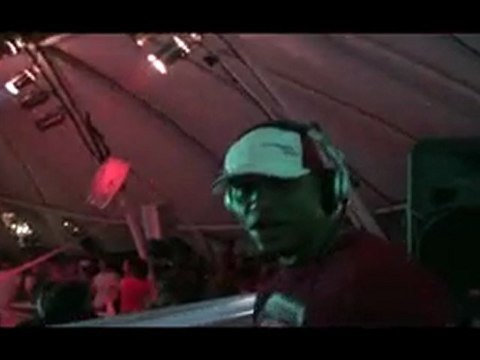 DJ PUPPA SACHA @ BASIC NIGHTCLUB CANCUN (MARCH 2010) PART 3