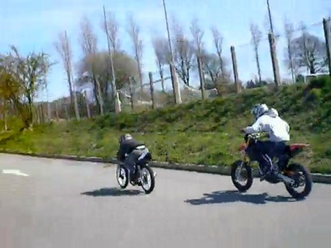 magnum racing xr vs derbi