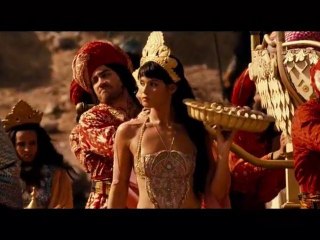 Story - Featurette Story (English)
