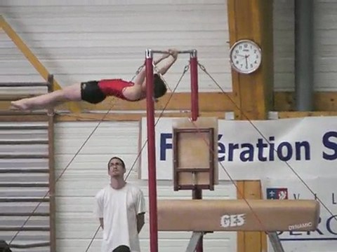 GYM TRISTAN BARRE FIXE