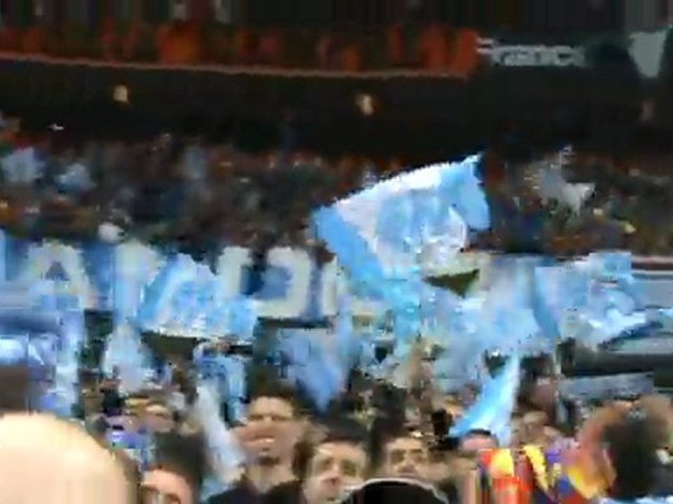 Hissez haut les drapeaux!!!!!!!!!!!