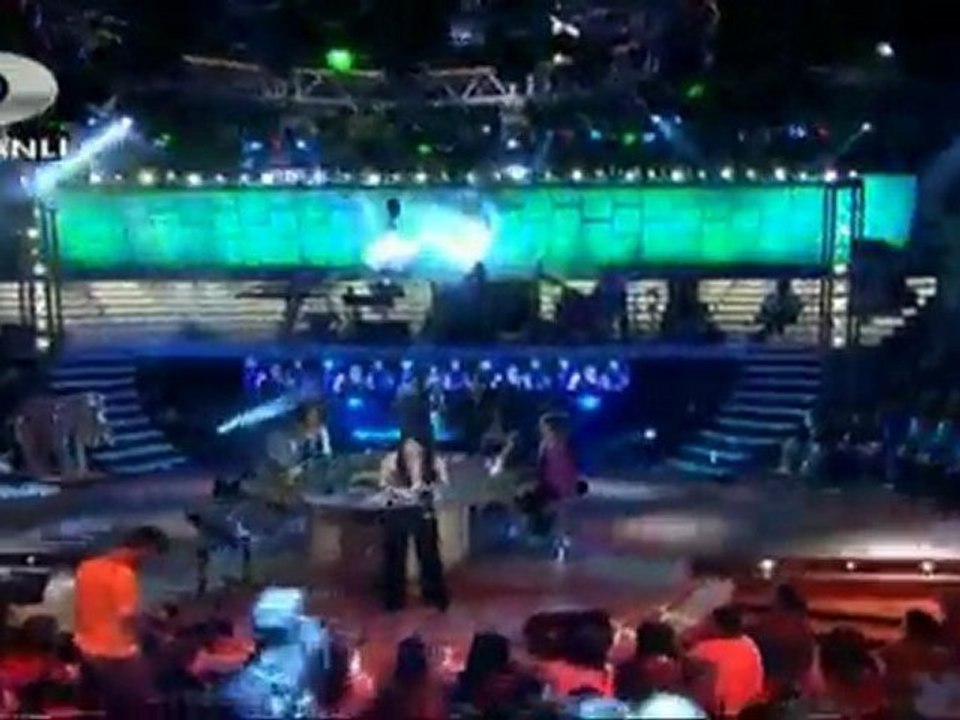 Ebru Polat - Seni Aldattim (D.Krali 11.04.10)