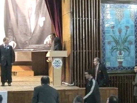 Meriç Küplü Gazi İÖO TKY ÖDÜL TÖRENİ Kaynak: ETV