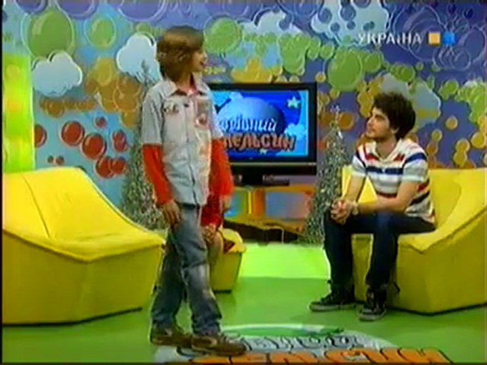 Dima Borodin chante "who's loving you"