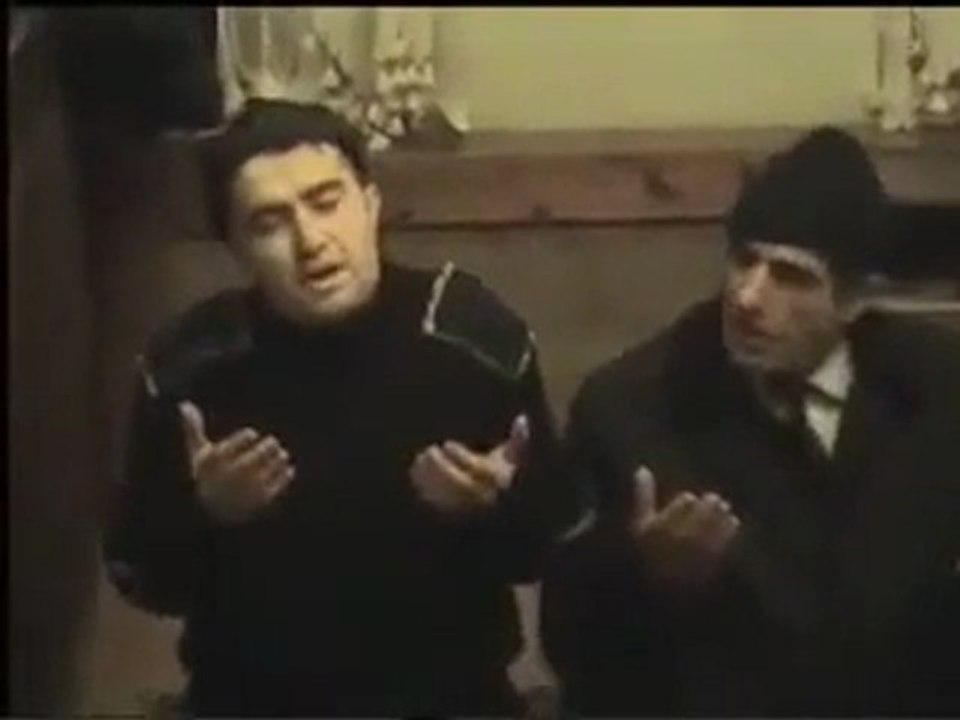 Kayserili nasıl dua eder ; 'Kalk git Allahı meşgül etme ':))