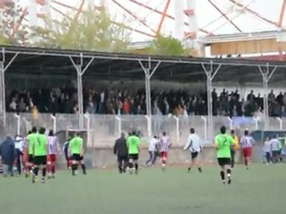 Ostim spor-D.Karadenizgücü Karşılaşmasında olayé!