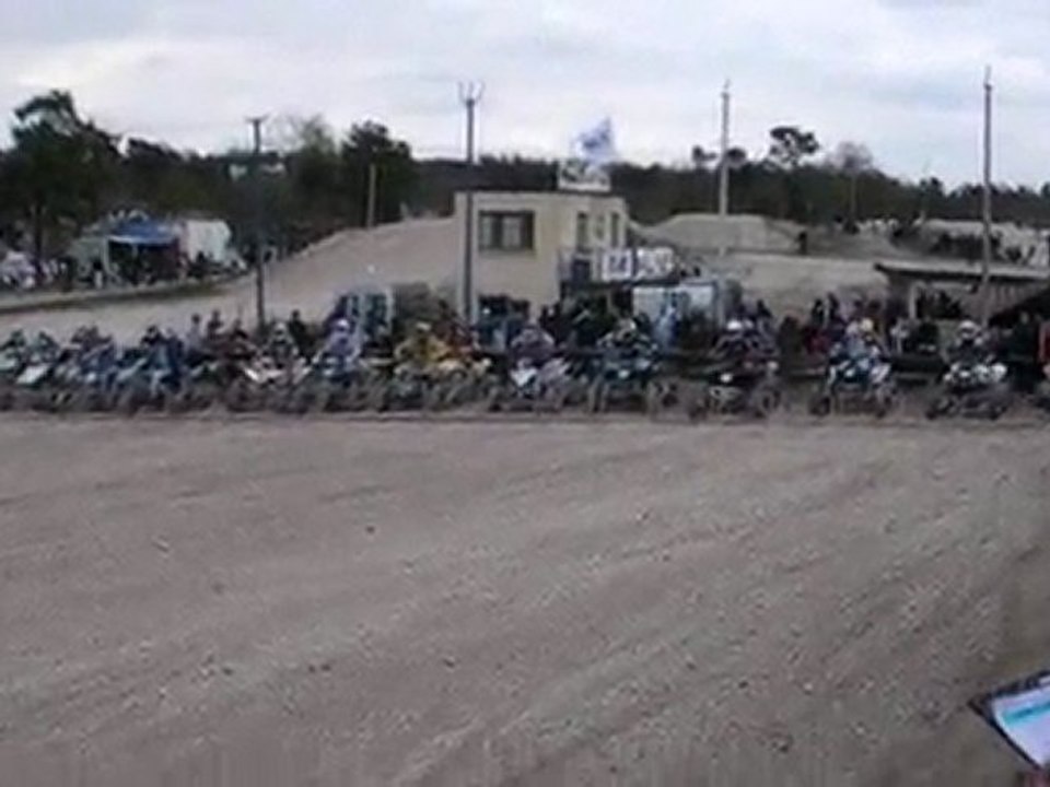 mailly le camp 2010 départ manche 1 quad atv