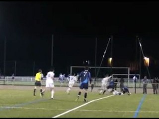 FOOTBALL : MATCH ENTRE L'INSEEC et L'ESSEC